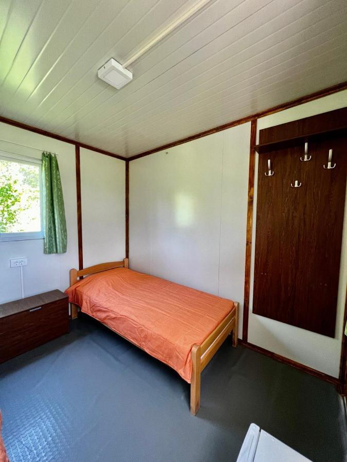 فيلا Njegusiفي Glamping Lovcen المظهر الخارجي الصورة